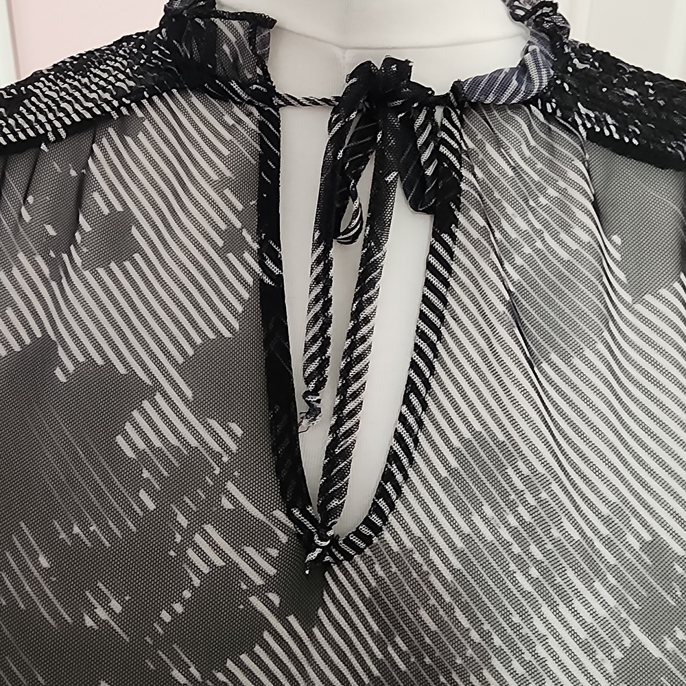 Chico's Black and Gray Patterned Blouse - Picture 2 of 5